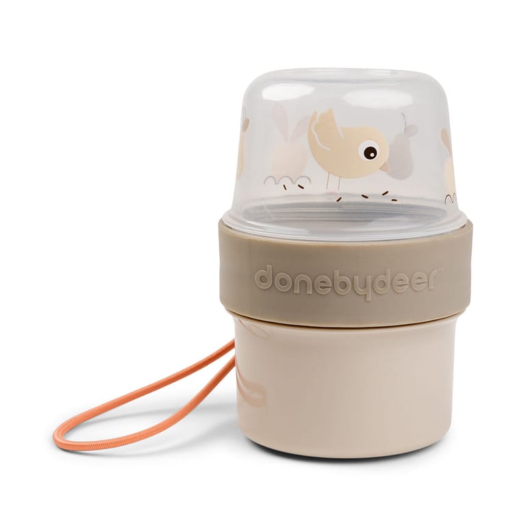 Done by Deer To Go: dois recipientes estanques